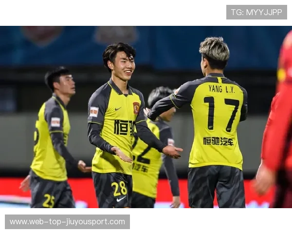 年轻主帅崛起：小将教练带队逆袭成最佳候补