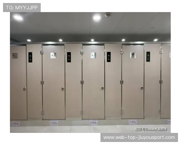 教资考场乱象:女生占男厕还“倒打一耙”引发争议 教资考场乱象:女生占男厕还“倒打一耙”引发争议